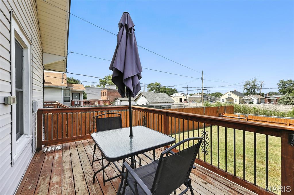 4871 Oldenburg Ave Avenue