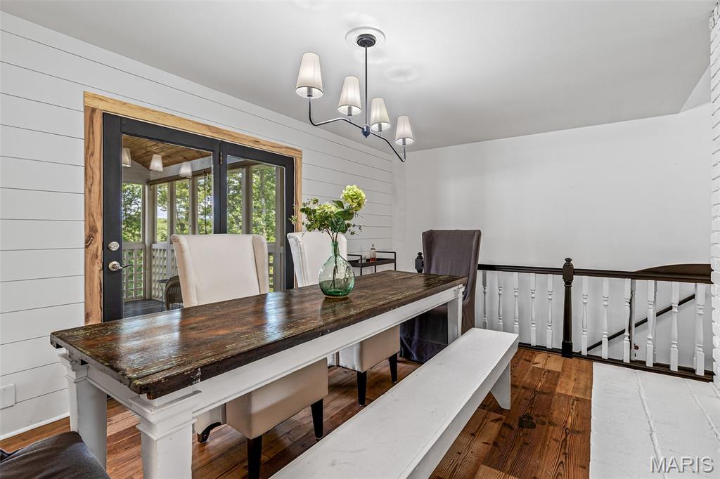 7403 Oakwood South Drive