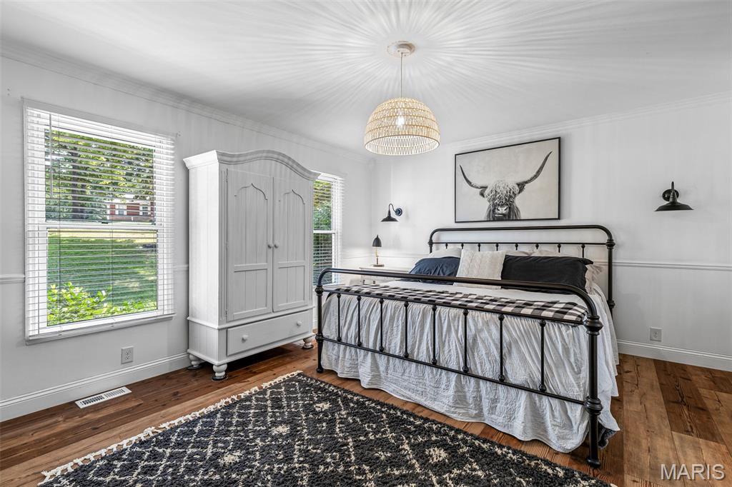 7403 Oakwood South Drive