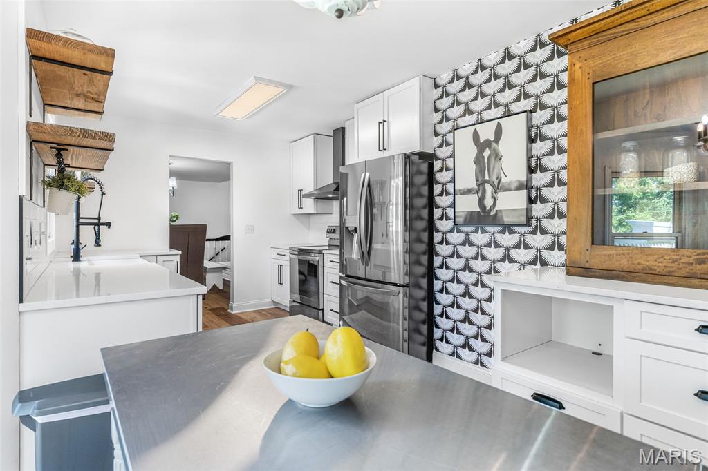 7403 Oakwood South Drive