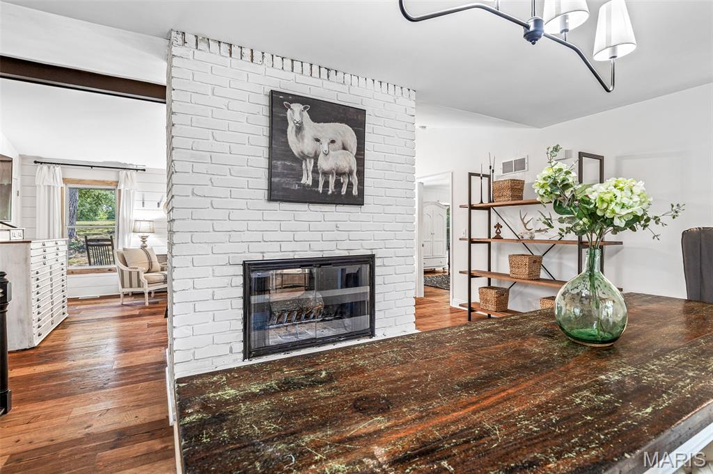 7403 Oakwood South Drive