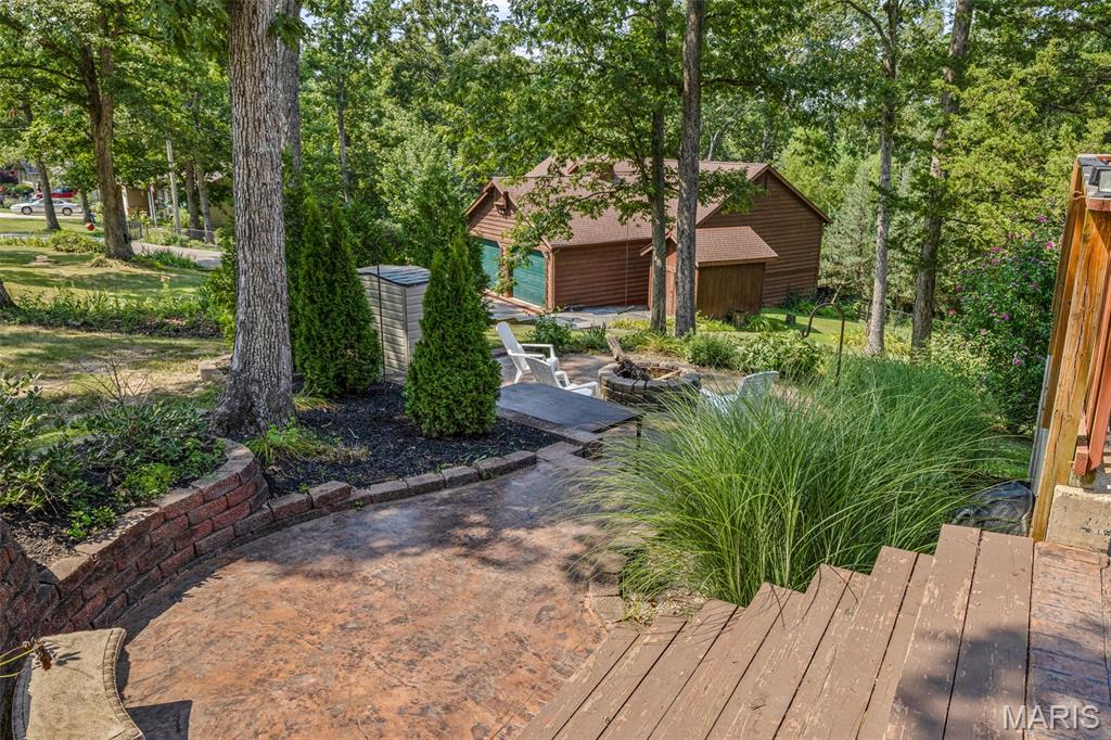 7403 Oakwood South Drive