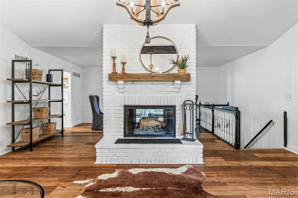 7403 Oakwood South Drive