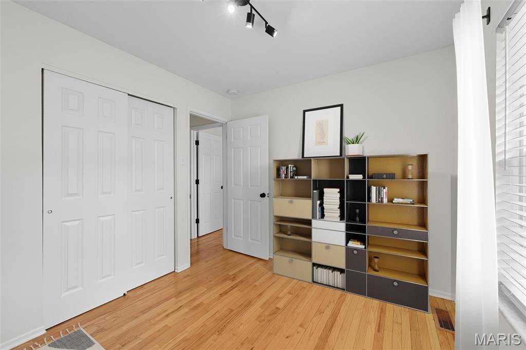 1071 Briarhurst Drive