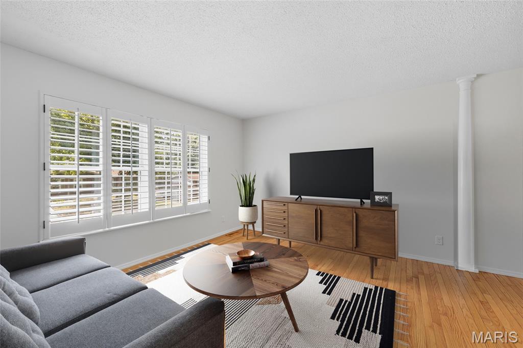 1071 Briarhurst Drive