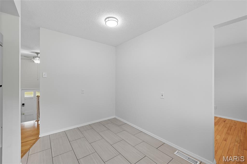 1071 Briarhurst Drive