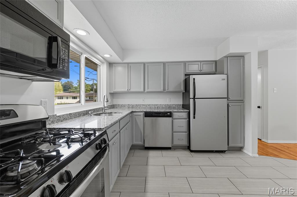 1071 Briarhurst Drive