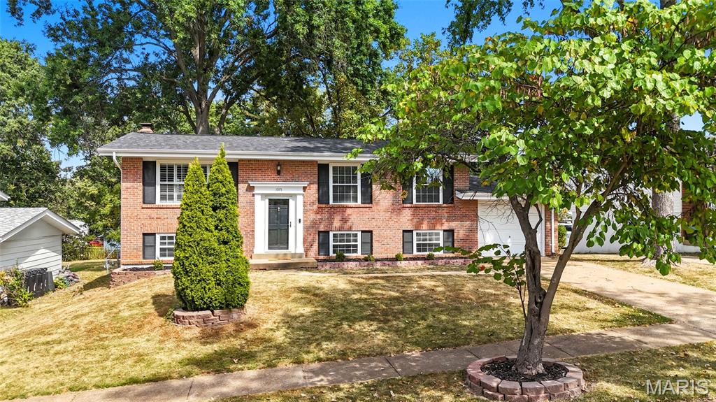 1071 Briarhurst Drive