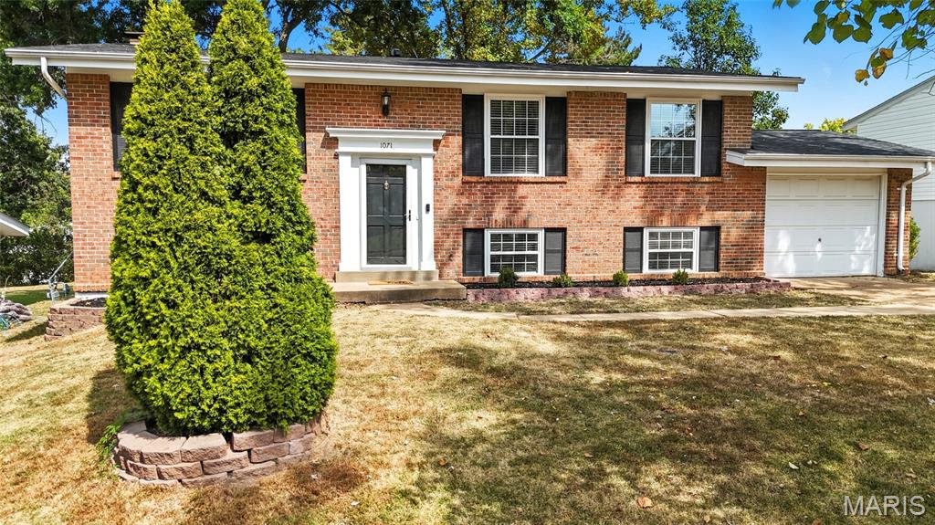 1071 Briarhurst Drive