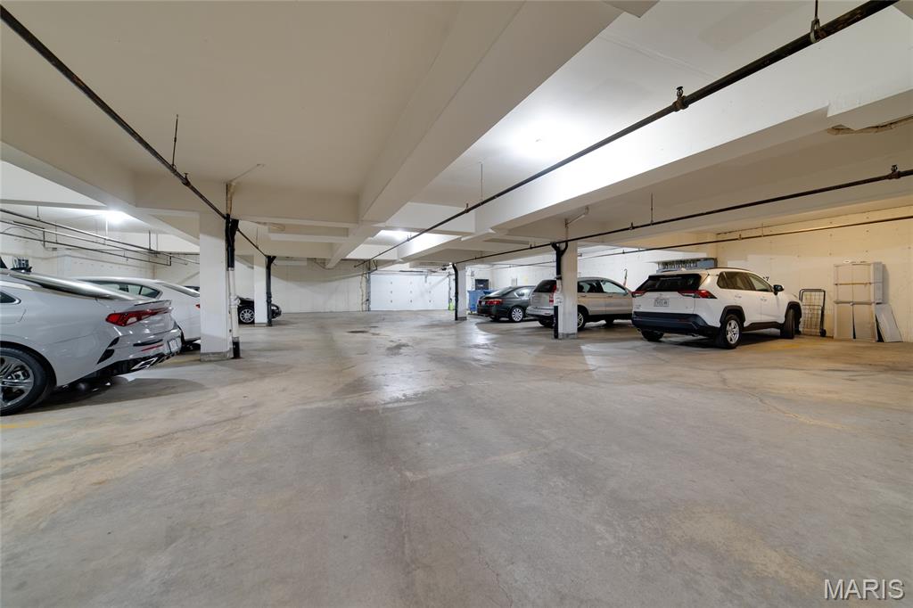 15593 Bedford Forge Drive Unit: 6
