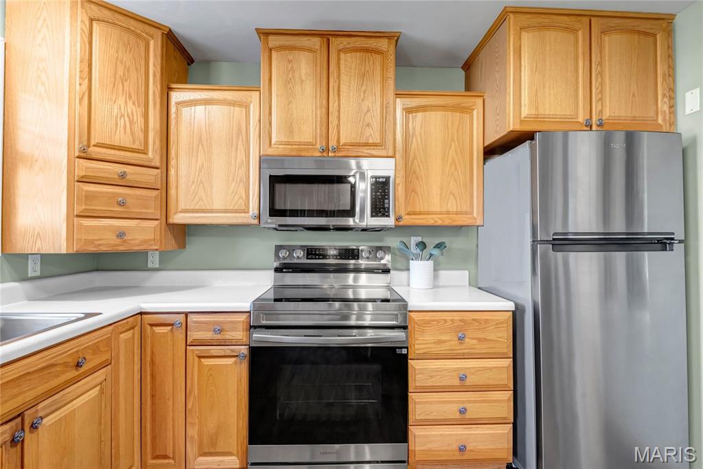 15593 Bedford Forge Drive Unit: 6