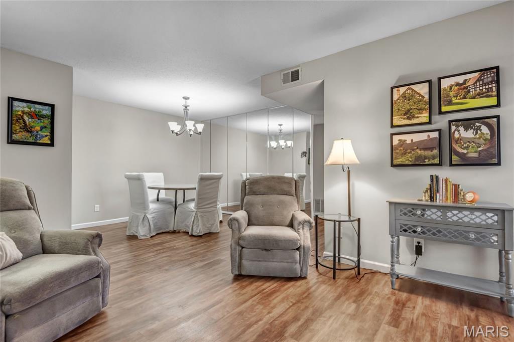 15593 Bedford Forge Drive Unit: 6