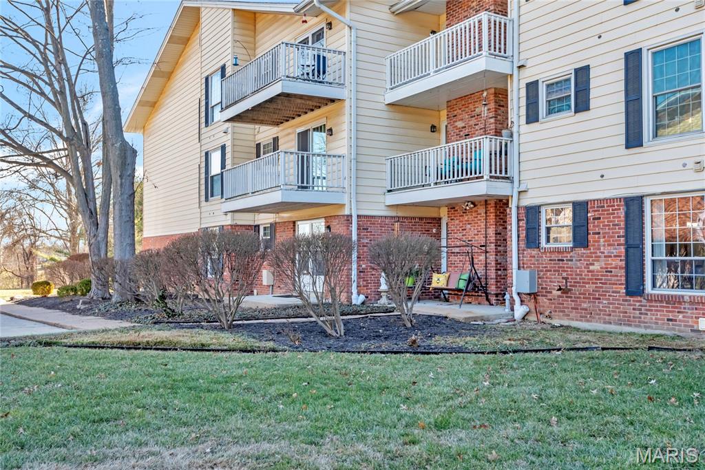 15593 Bedford Forge Drive Unit: 6