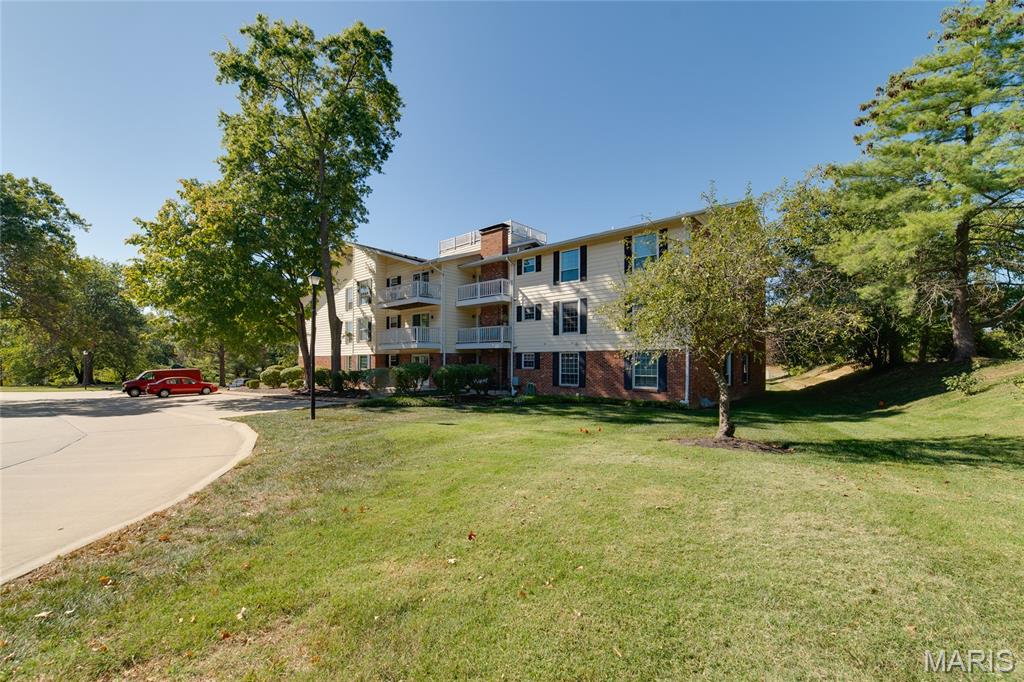 15593 Bedford Forge Drive Unit: 6