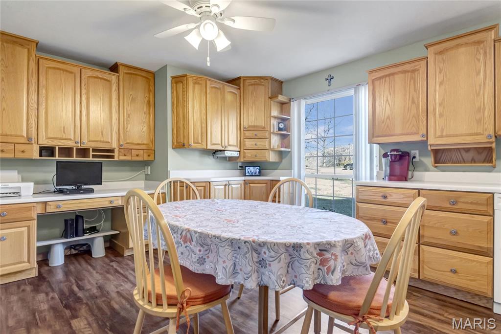 15593 Bedford Forge Drive Unit: 6