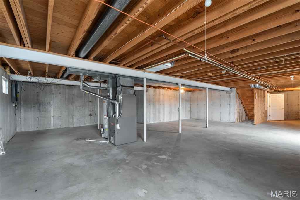 5465 Ambrose Crossing