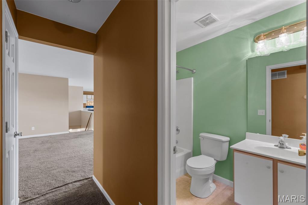 5465 Ambrose Crossing