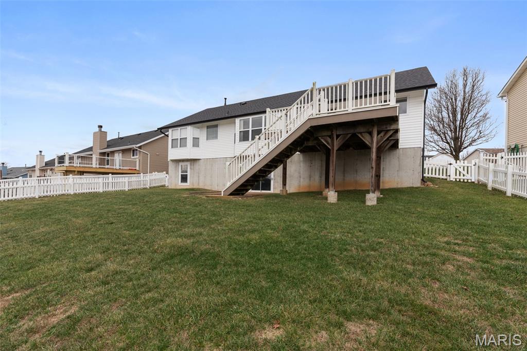 5465 Ambrose Crossing