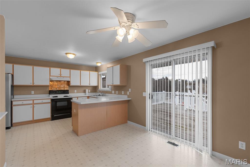 5465 Ambrose Crossing