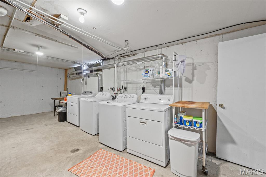 7921 Royal Arms Court Unit: 1