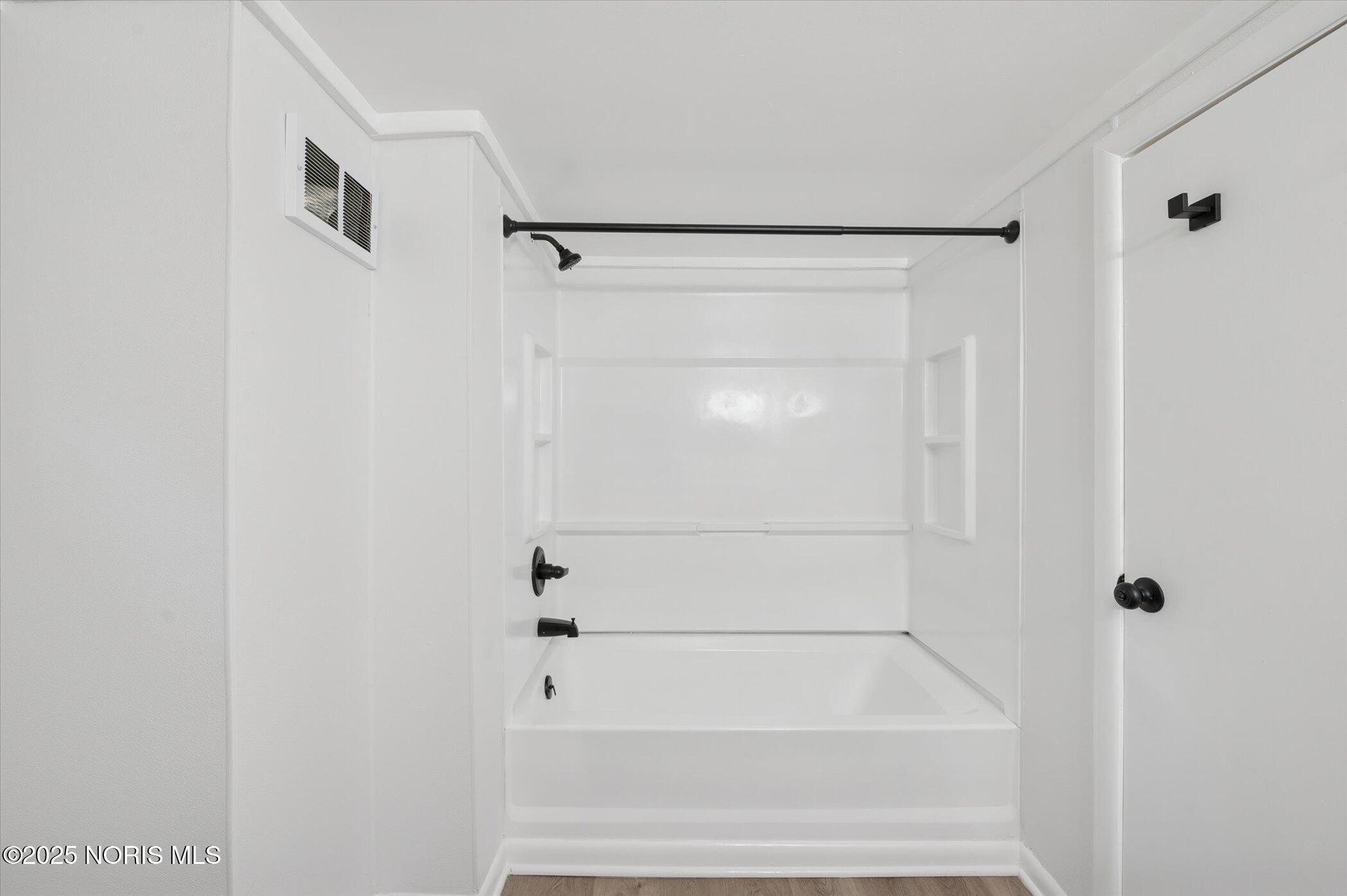 4013 Caroline Avenue, Toledo