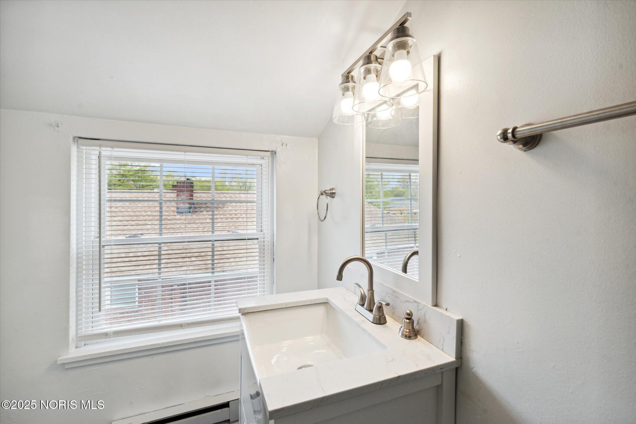 2140 Wyndhurst Road, Toledo