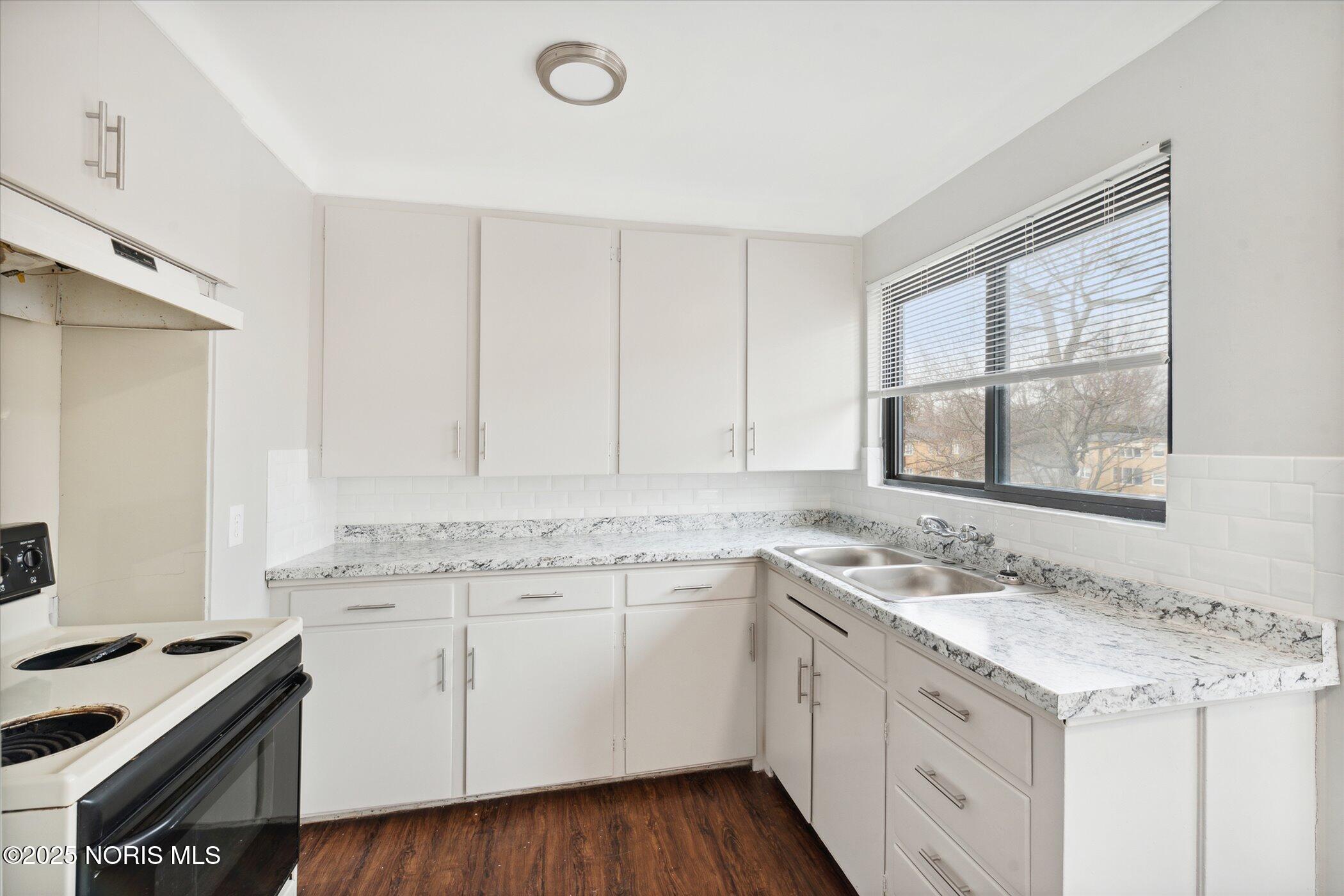 2140 Wyndhurst Road, Toledo