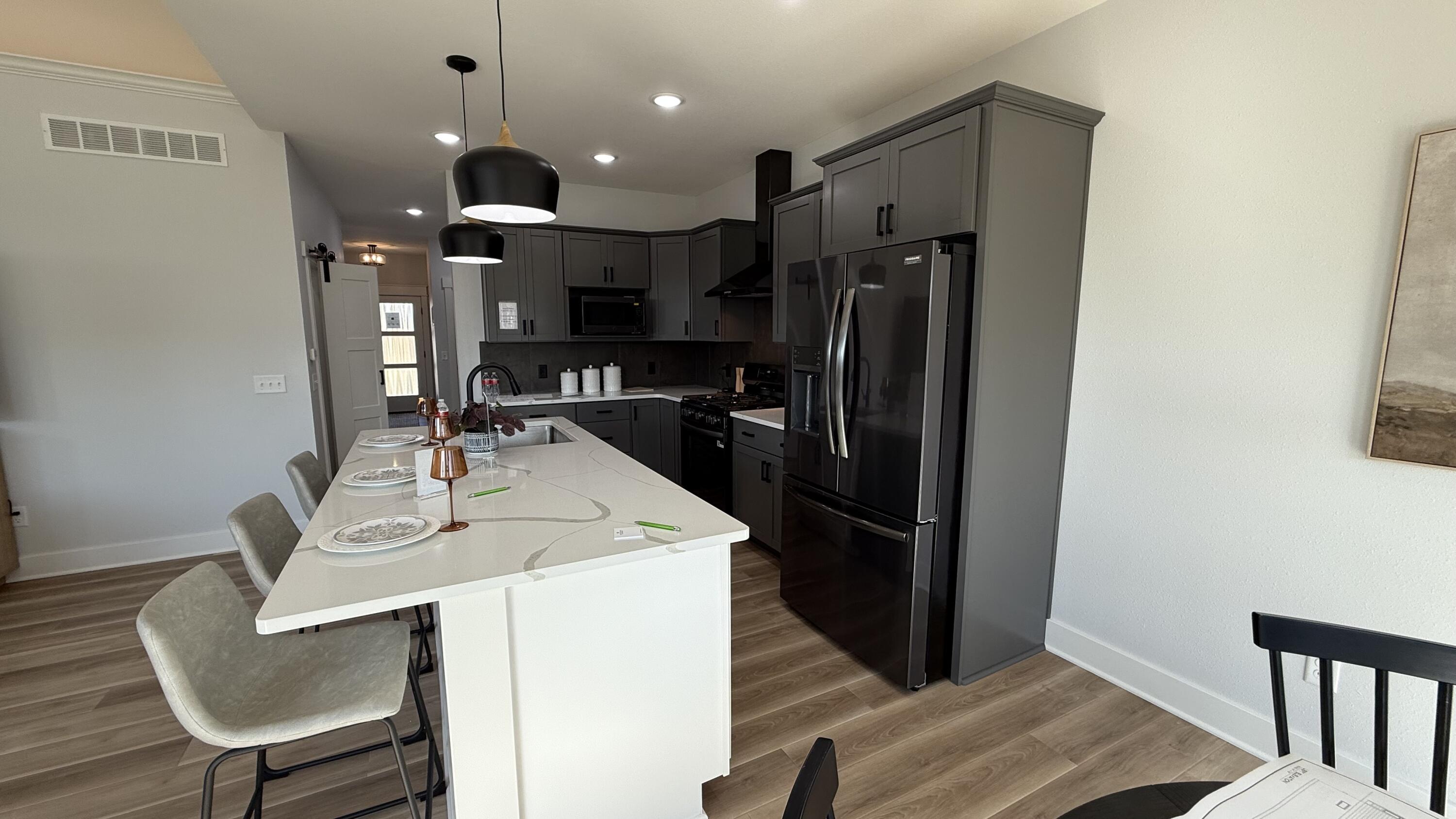 721 W Ironwood Drive