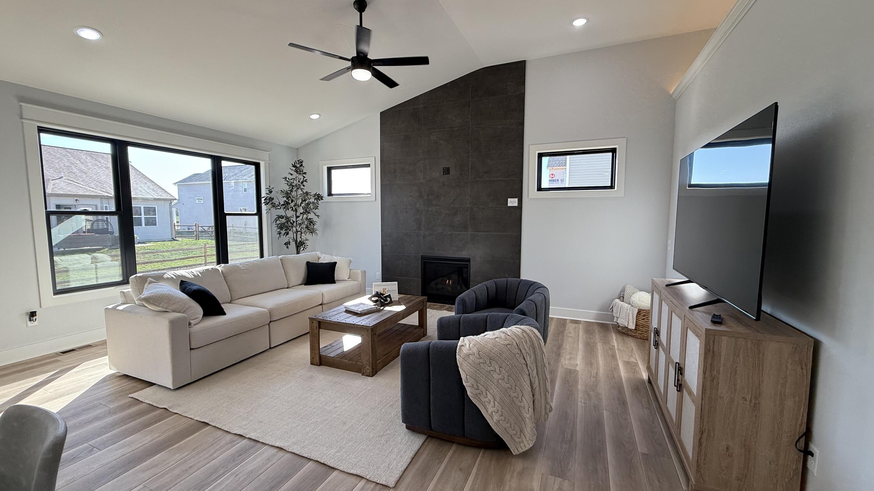 721 W Ironwood Drive