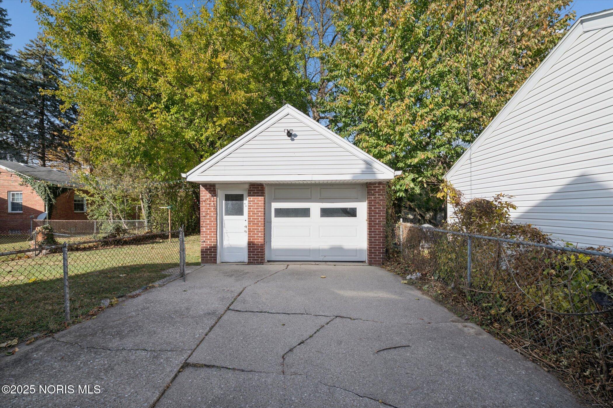 2666 Montebello Road