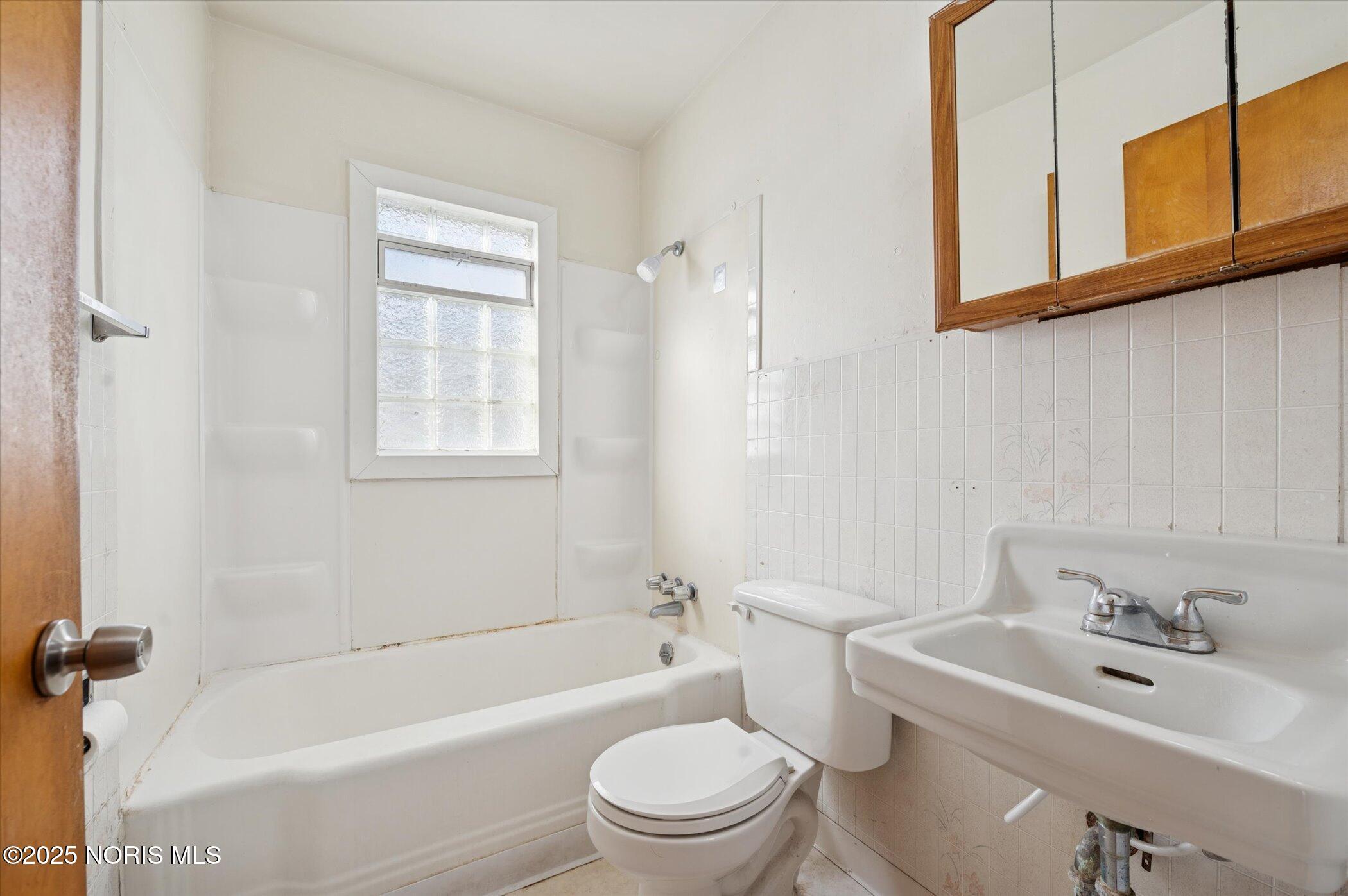 2666 Montebello Road