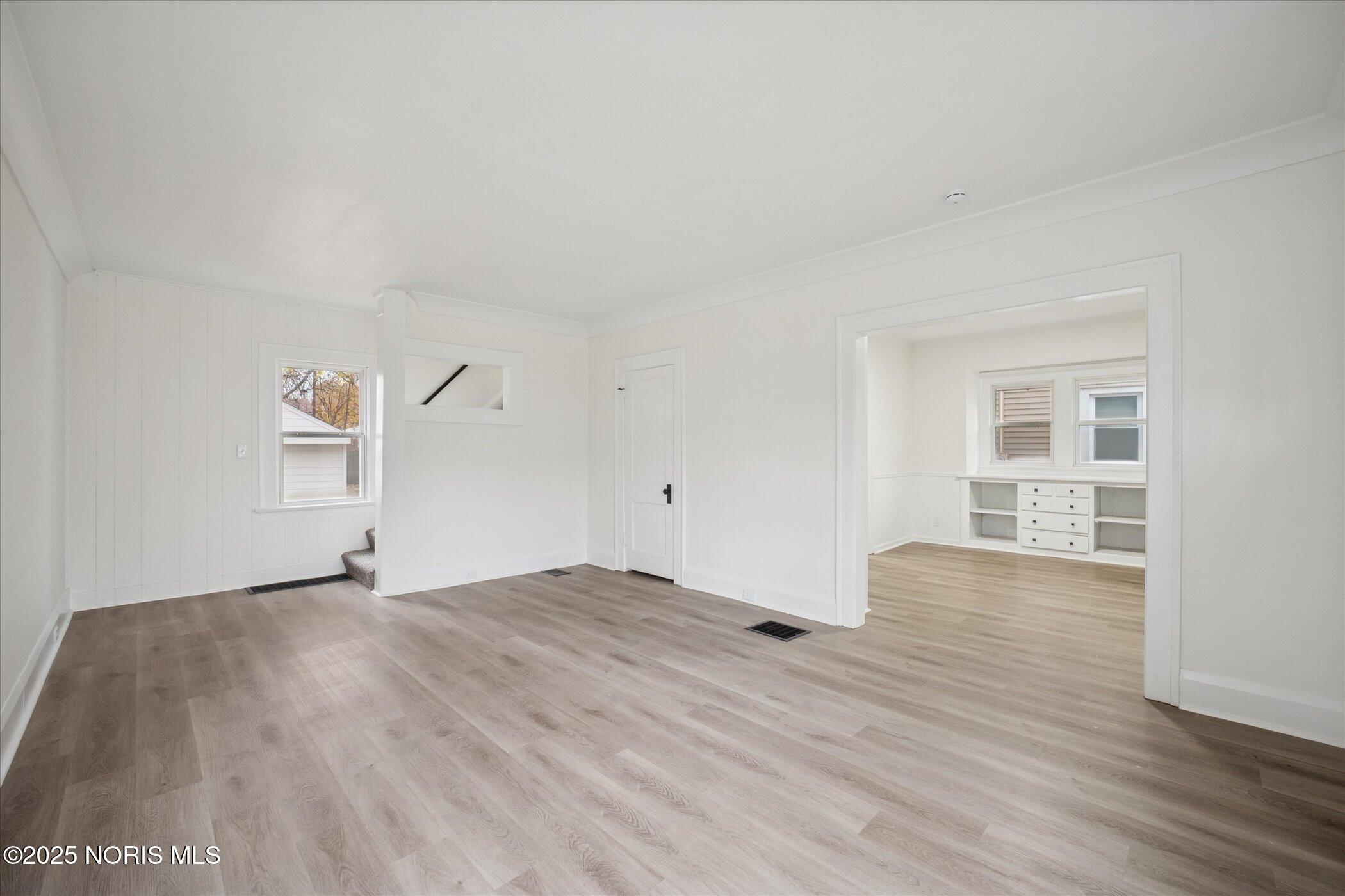 4329 Commonwealth Avenue