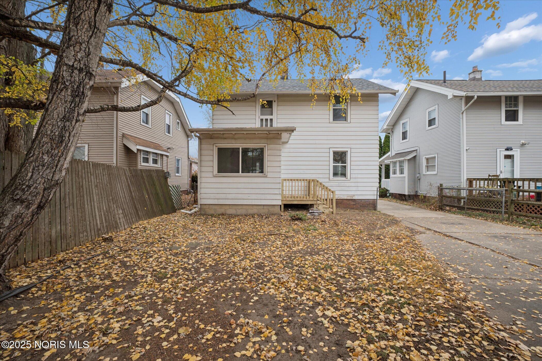 4329 Commonwealth Avenue