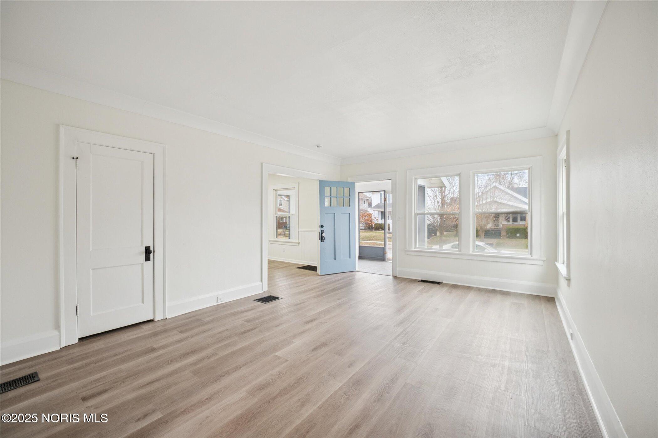 4329 Commonwealth Avenue