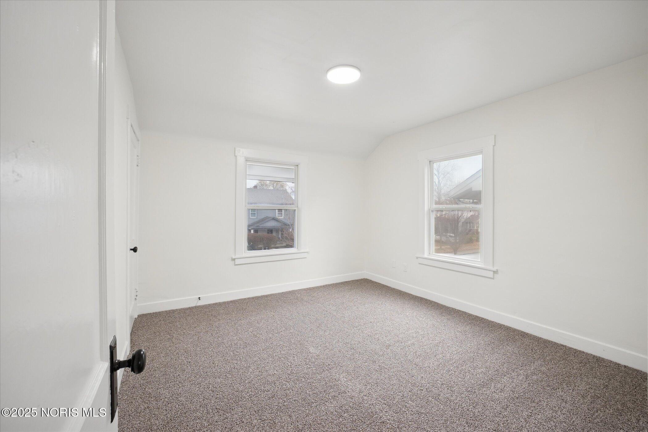 4329 Commonwealth Avenue