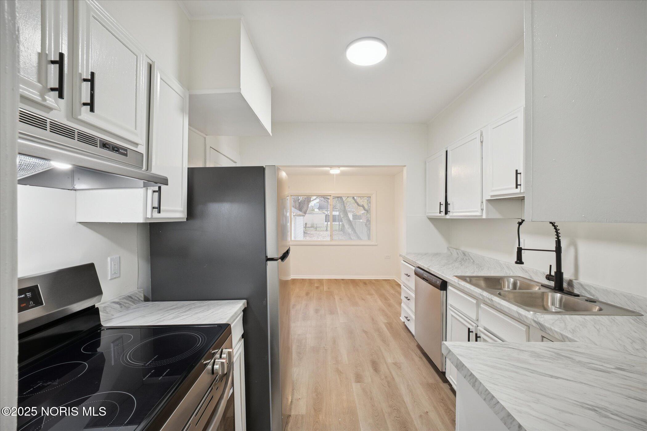 4329 Commonwealth Avenue