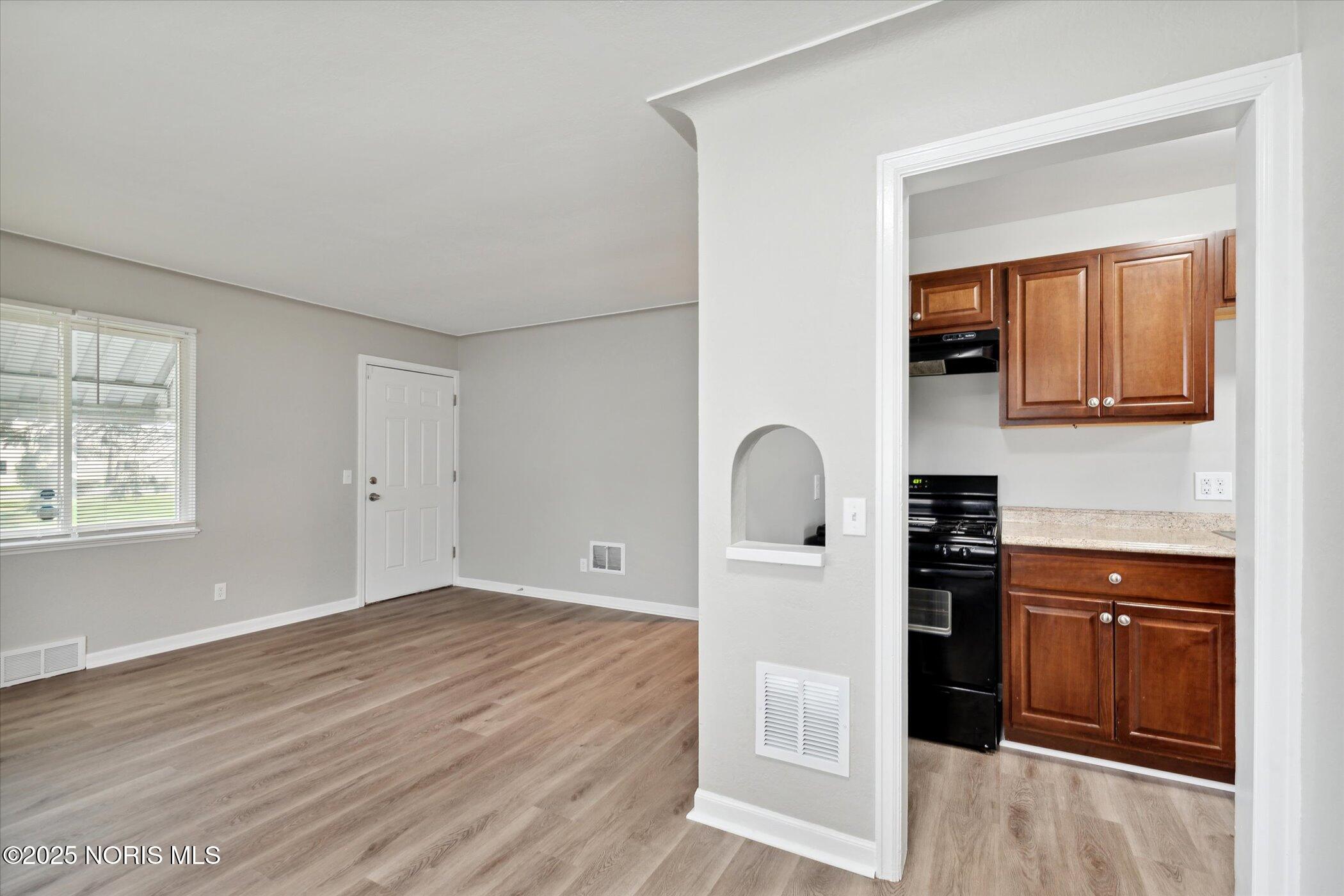 218 Waggoner Boulevard