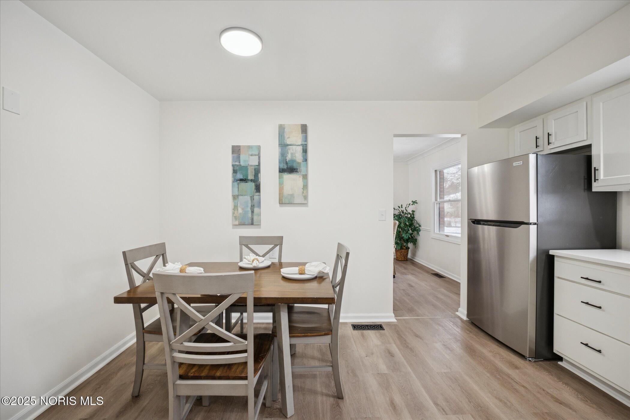 405 Normandie Boulevard