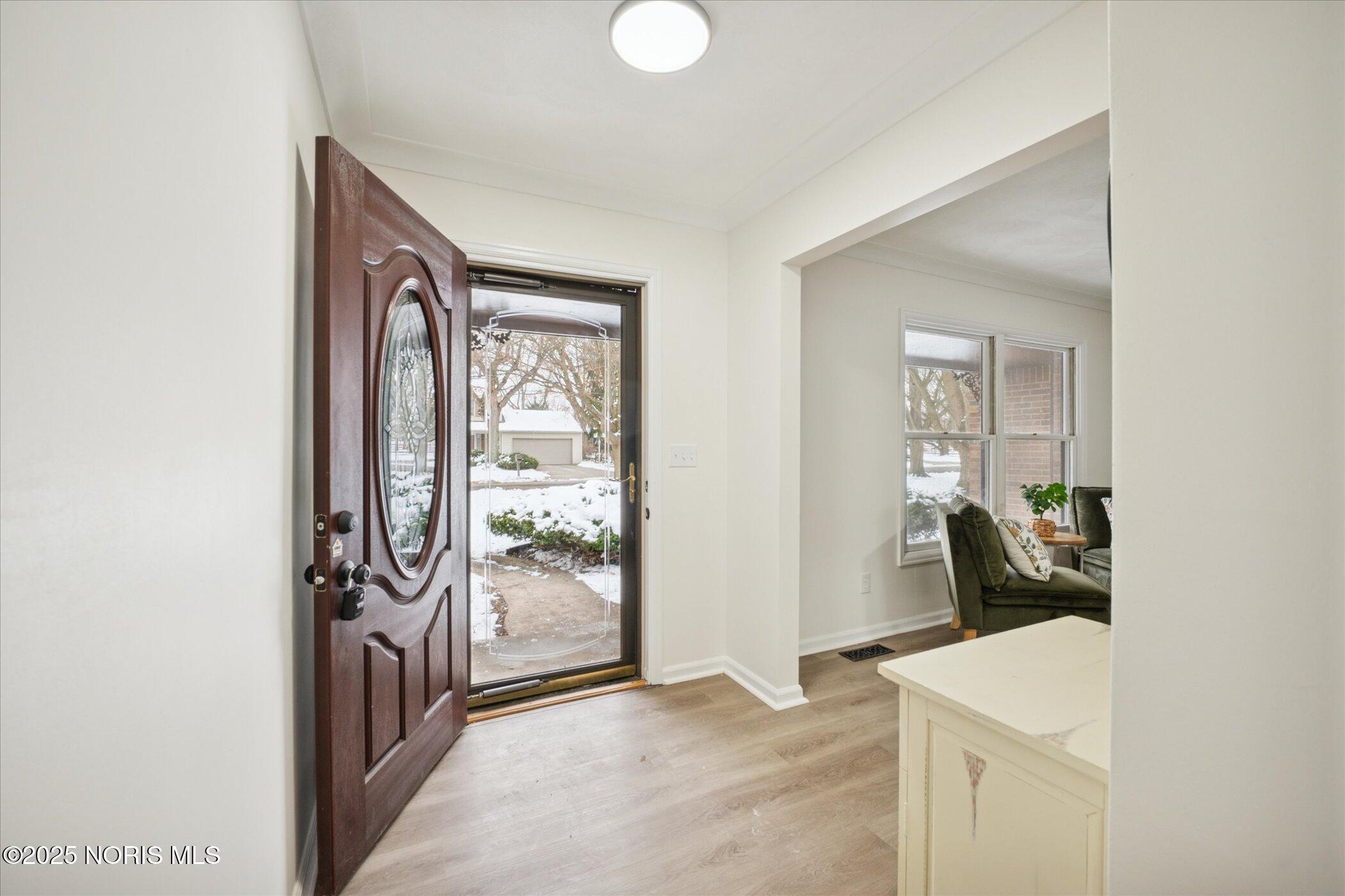 405 Normandie Boulevard