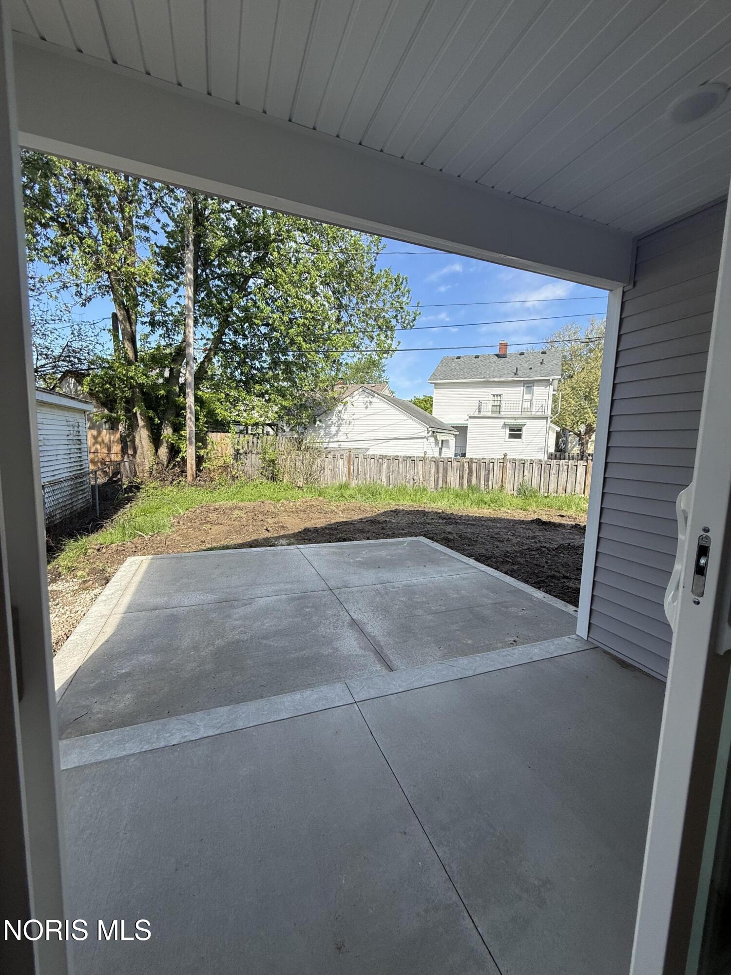 1926 Meadowlark Avenue