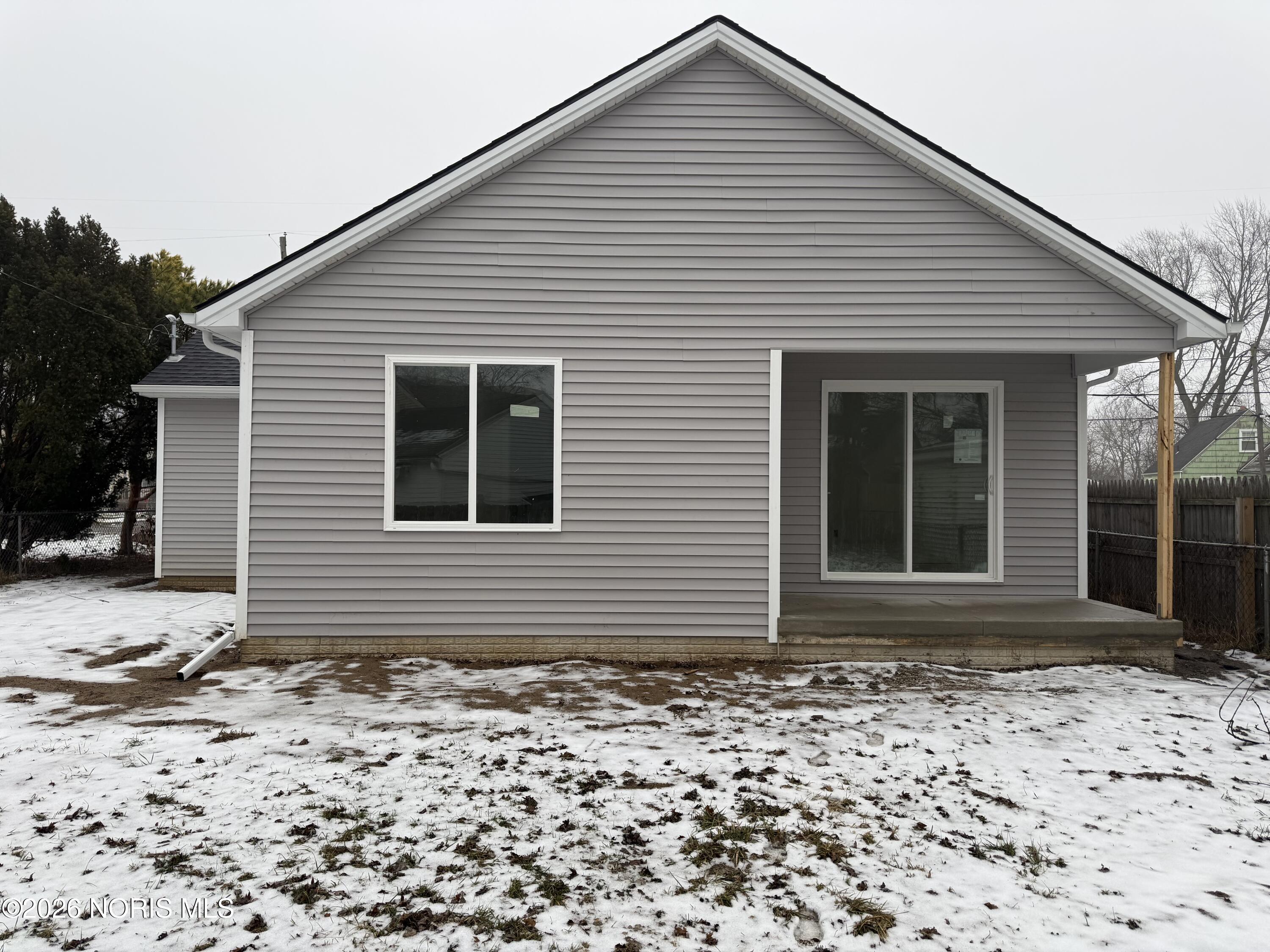 1926 Meadowlark Avenue