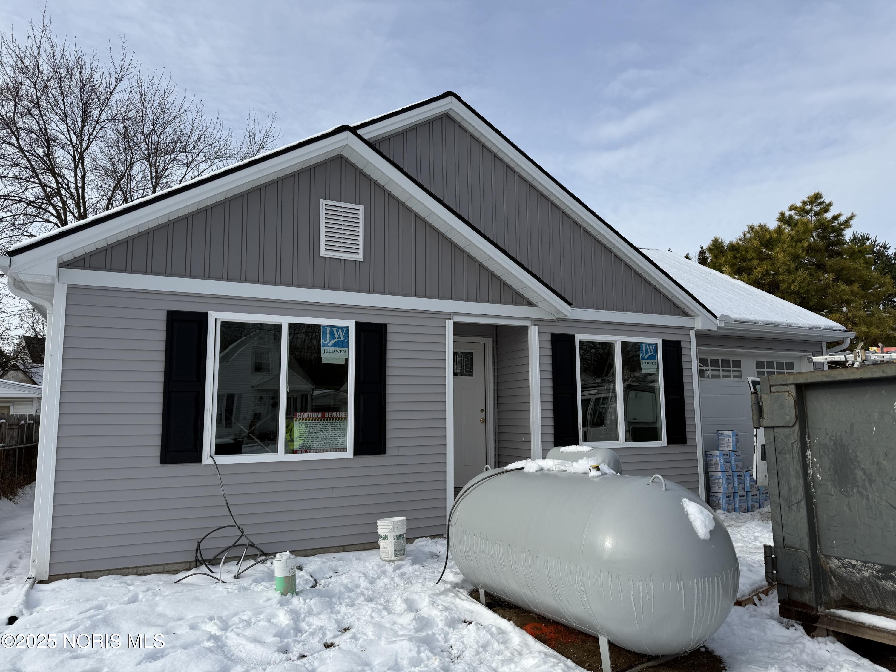 1926 Meadowlark Avenue