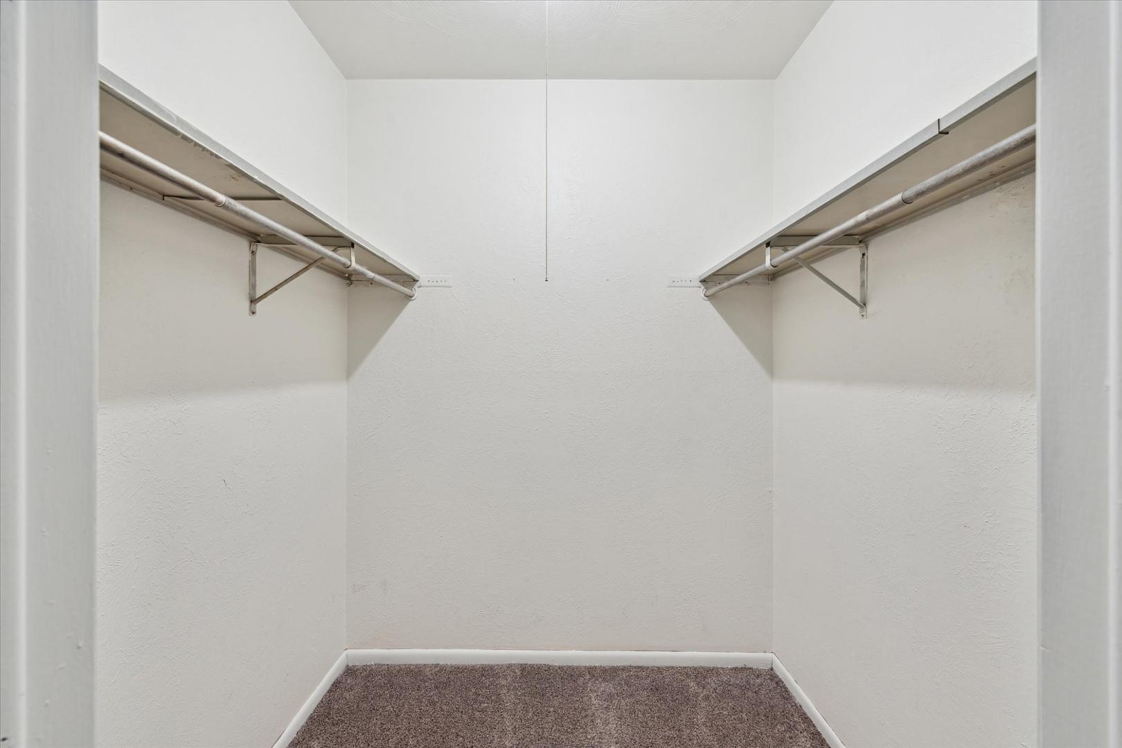 6020 Secor Road, Unit 11