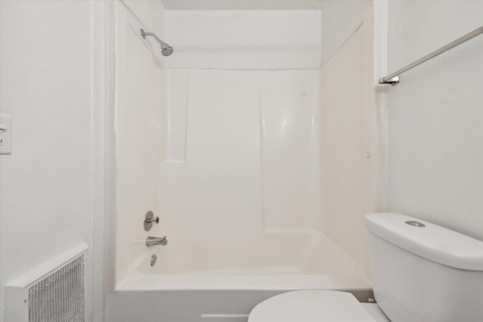 6020 Secor Road, Unit 11