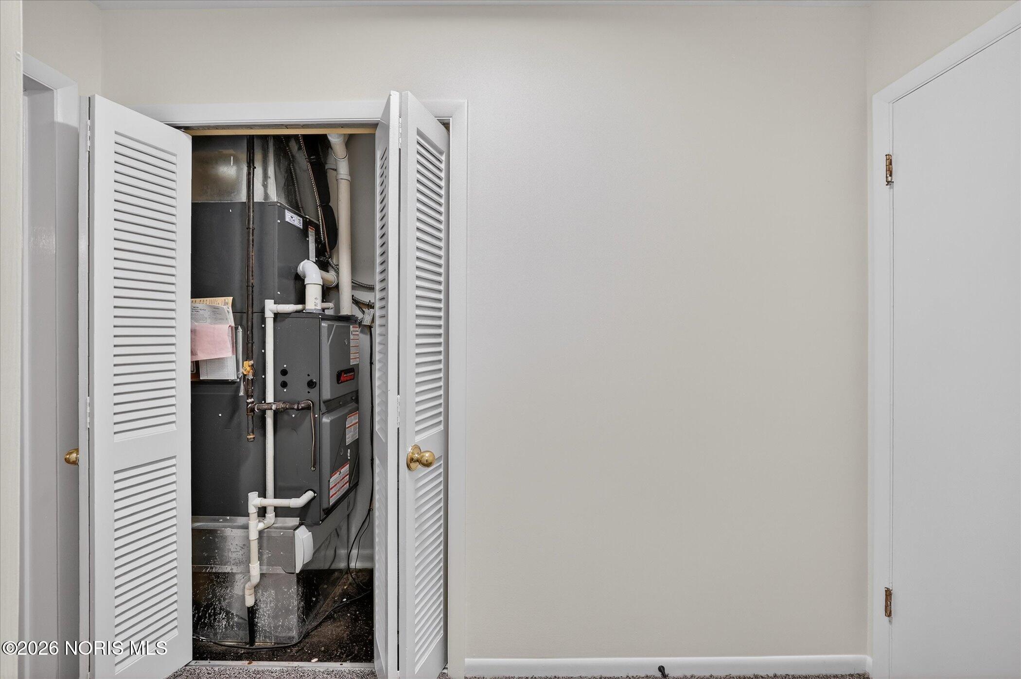 5926 Sylvan Green Road