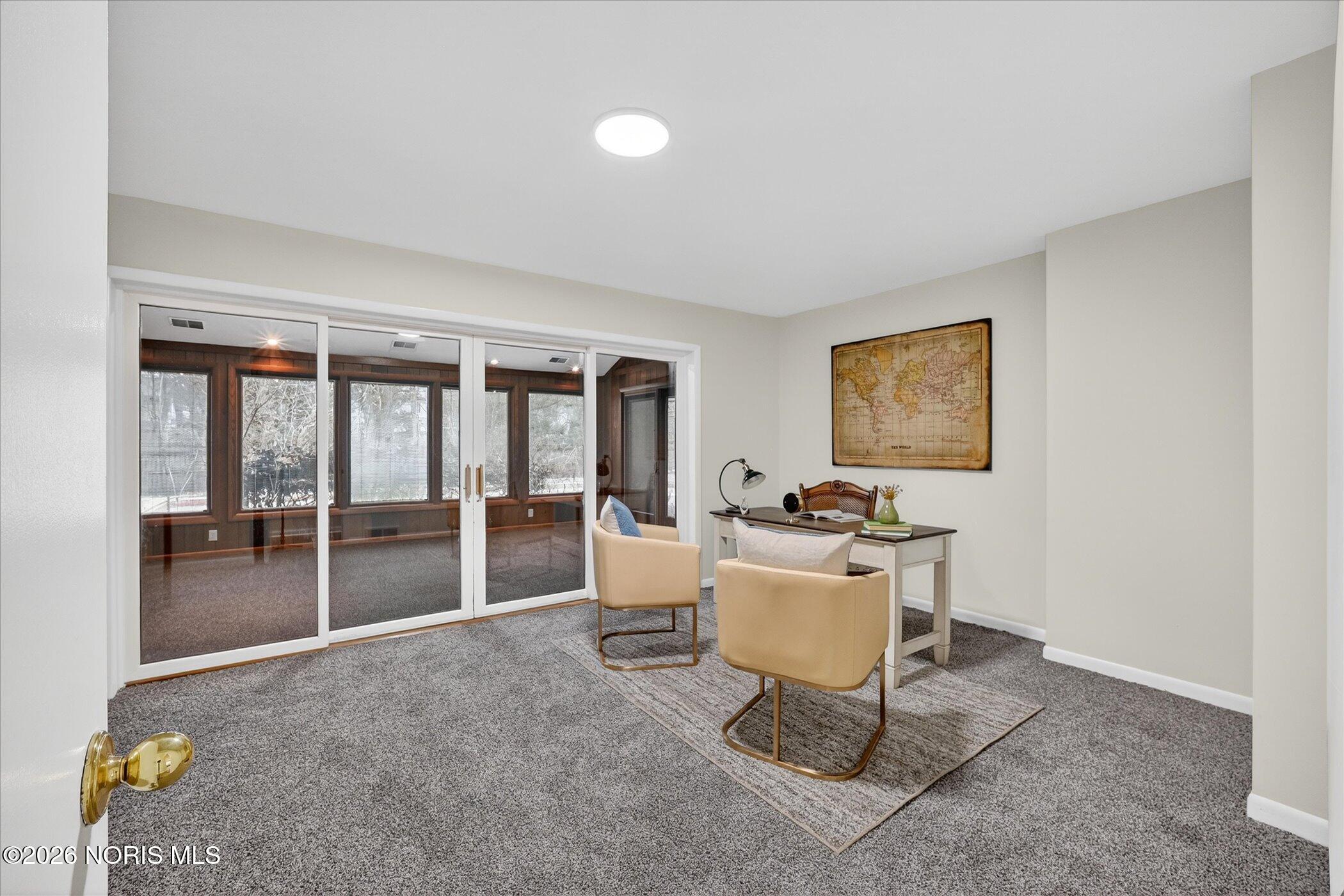 5926 Sylvan Green Road