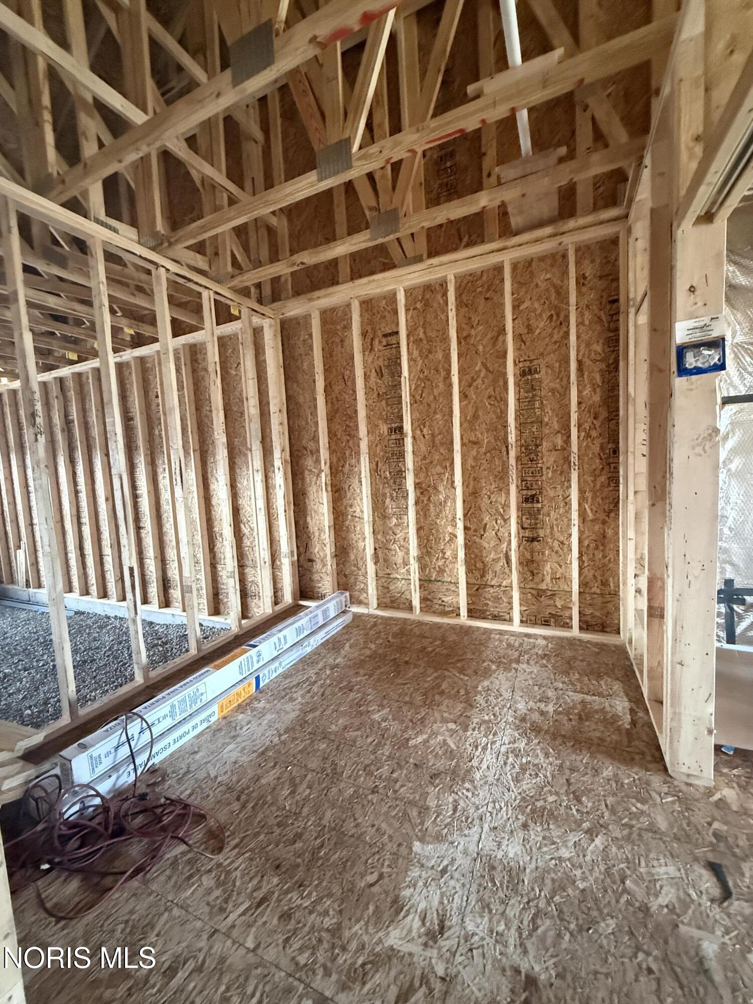 9240 Summer Song Lane