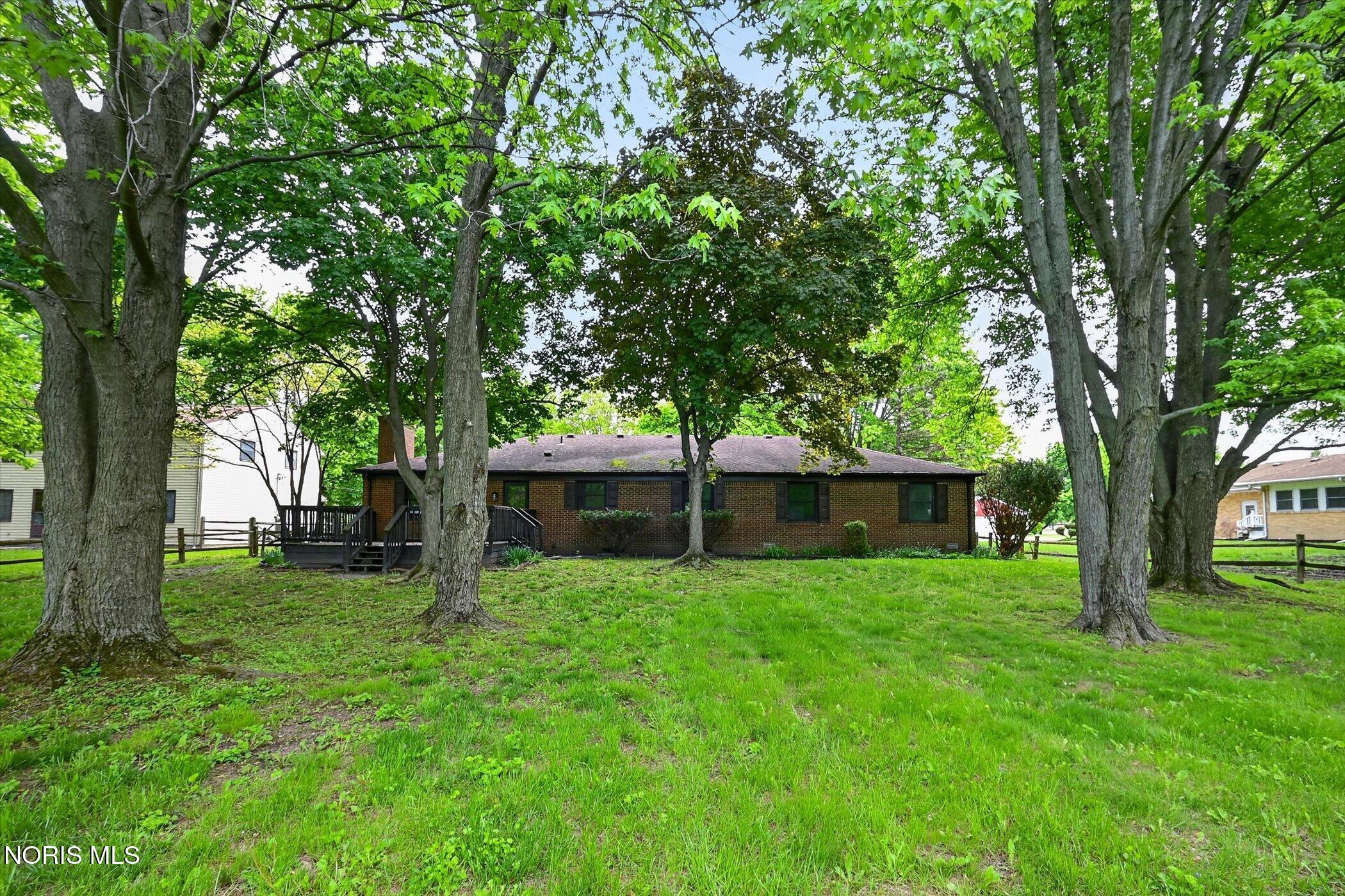 405 Normandie Boulevard