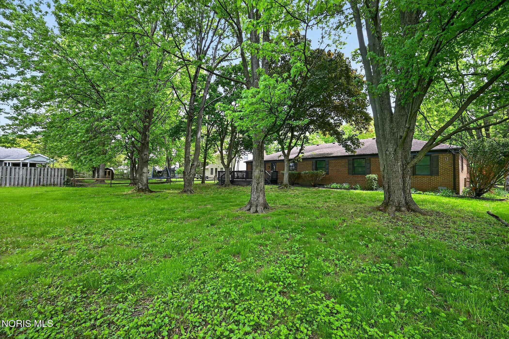 405 Normandie Boulevard
