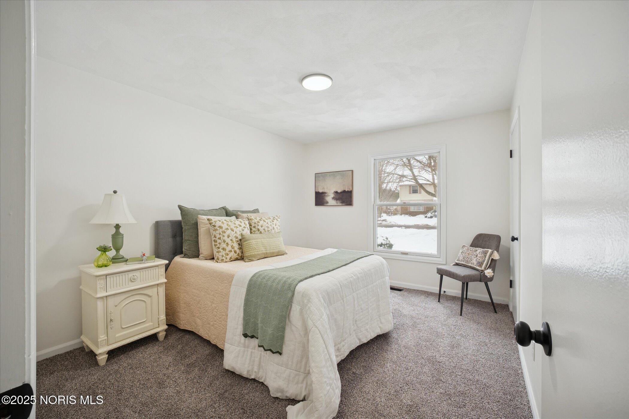 405 Normandie Boulevard